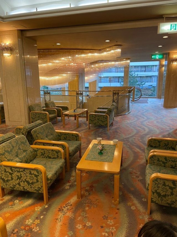 チェックイン時に、芸妓さんが温かいお茶を用意してくれ、歓迎の気持ちが伝わってきました。とても嬉しかったです。