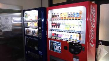 自動販売機 / 14