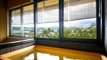 秀山閣 名古曽の間 / 5