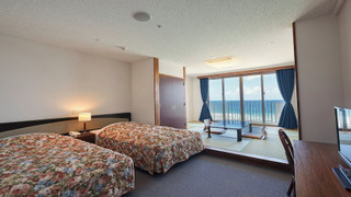 Japanese-Western Room With Sea View