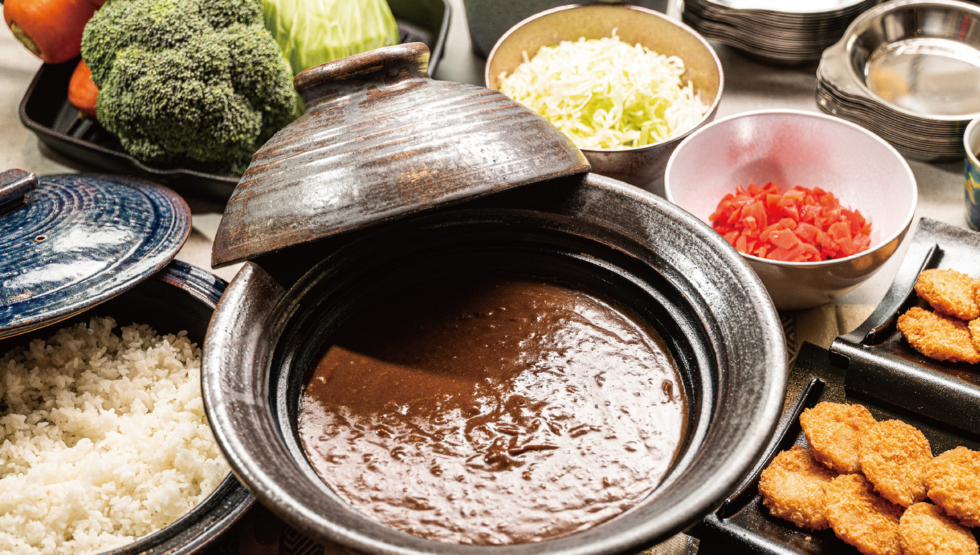 朝食ビュッフェ／金沢カレー