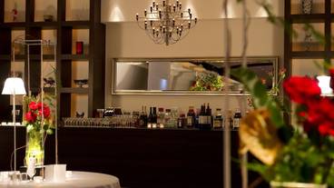 レセプション ホール / 27