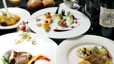 食事・飲み物 / 1