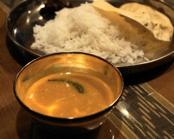 「Puja」料理 948512 2012.10 ダル（豆スープカレー）