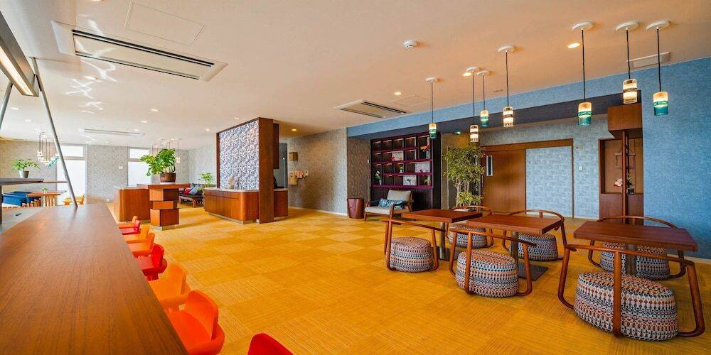 ロビースペース② / 2