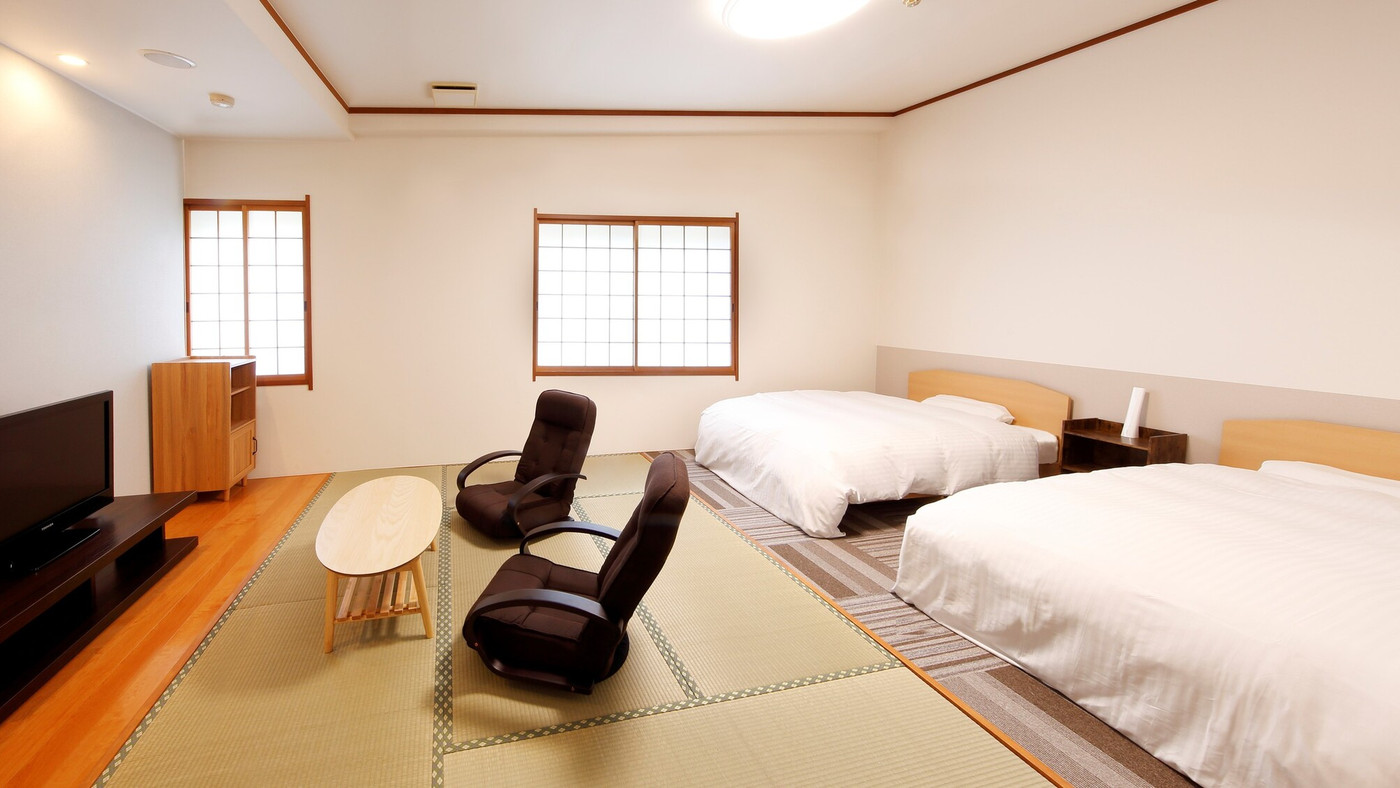 ゴルフ場・温水プール・科学館など施設が充実。天文台で満天の星を観測しよう3652936