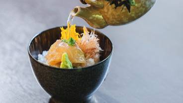 食事・飲み物 / 4