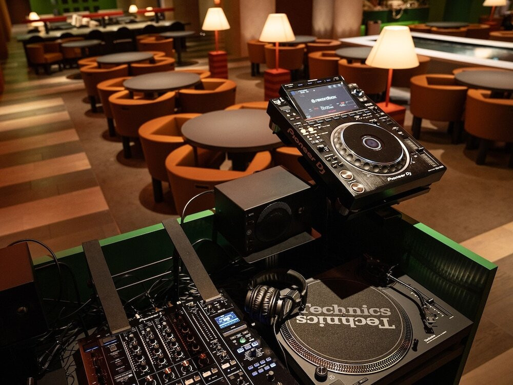 デザイナーが携わったスタイリッシュホテルでおしゃれに過ごす♪3347349