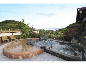 疲れを癒す美肌の湯「とれとれの湯」959166
