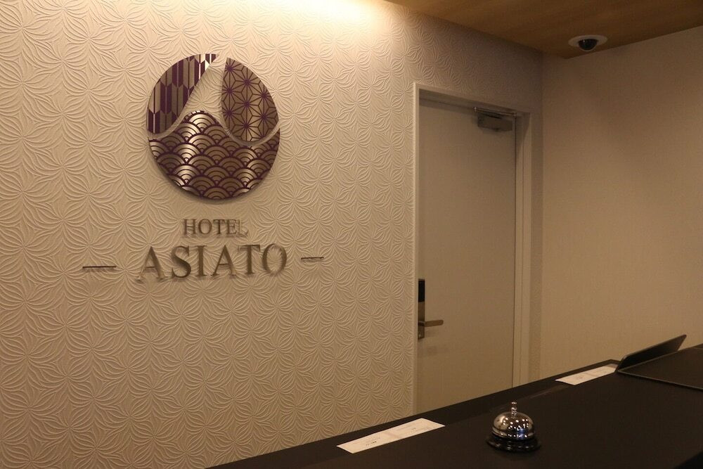 フロント