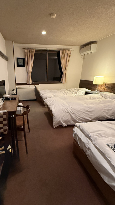 トリプルルーム