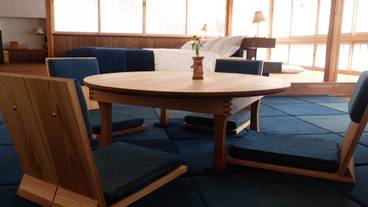 スイートルーム 点線の家具 / 14