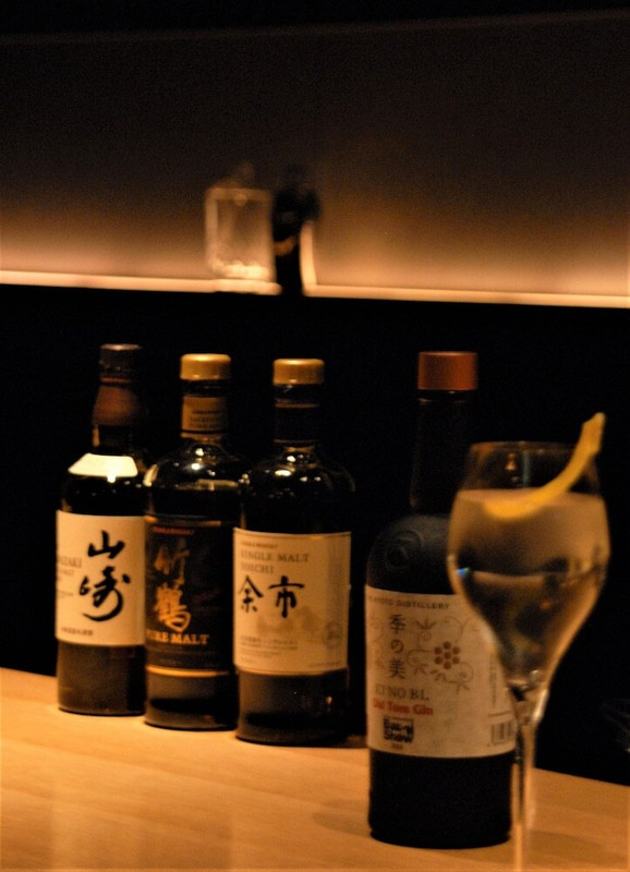 バー (施設内)