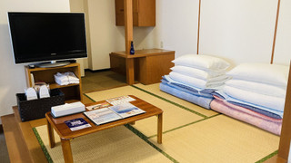 和洋室 セミダブル2台 禁煙