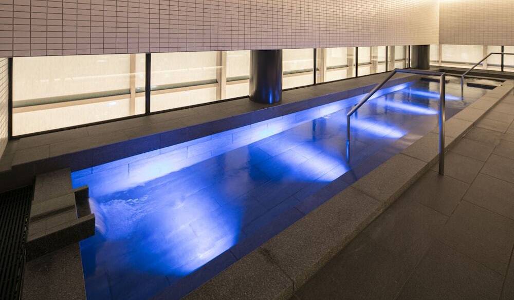 女性用大浴場はジャグジー付き / 4