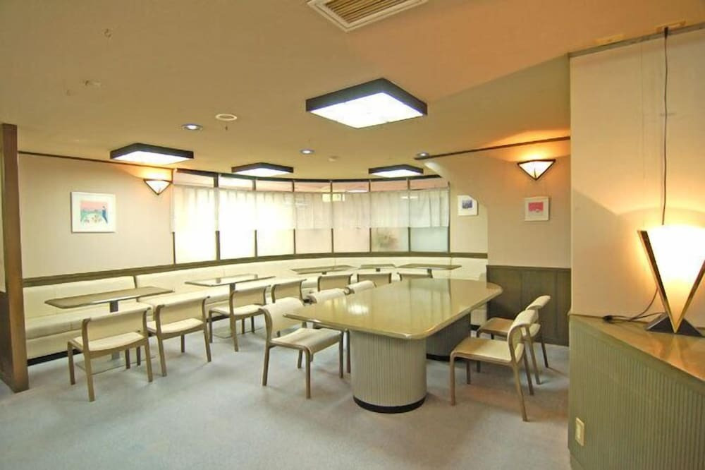 ロビーラウンジ