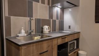 エコノミー 4 人部屋