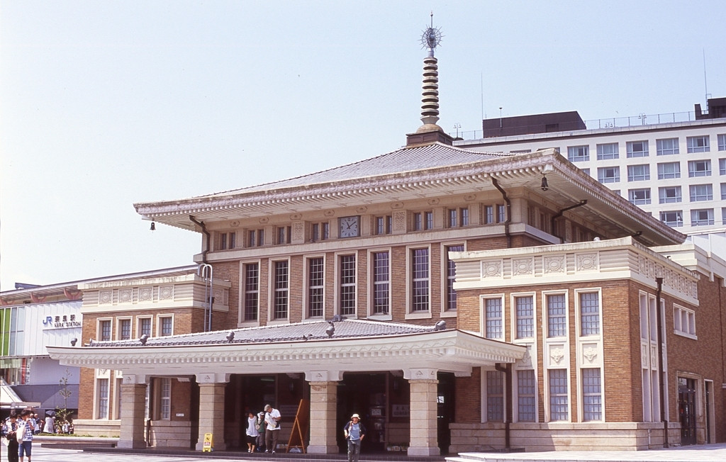仏教×大正レトロ×駅！建築美も楽しめる観光案内所2986487