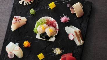 食事・飲み物 / 19