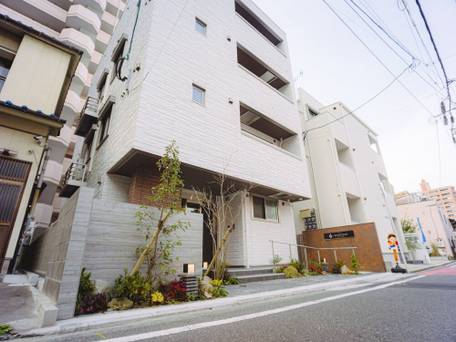 グランドベース博多ベイ / 1