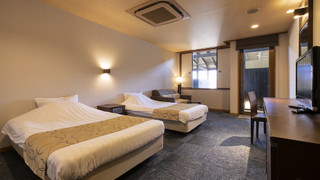 スーペリア洋室（露天風呂付き/ 定員2〜3名/ チェックイン18時まで / 最終夕食時間19:30）