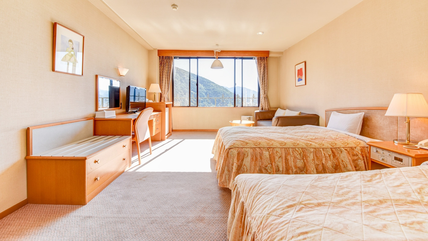 6.無料タクシーで楽々アクセス「オテル・ド・マロニエ」3498688