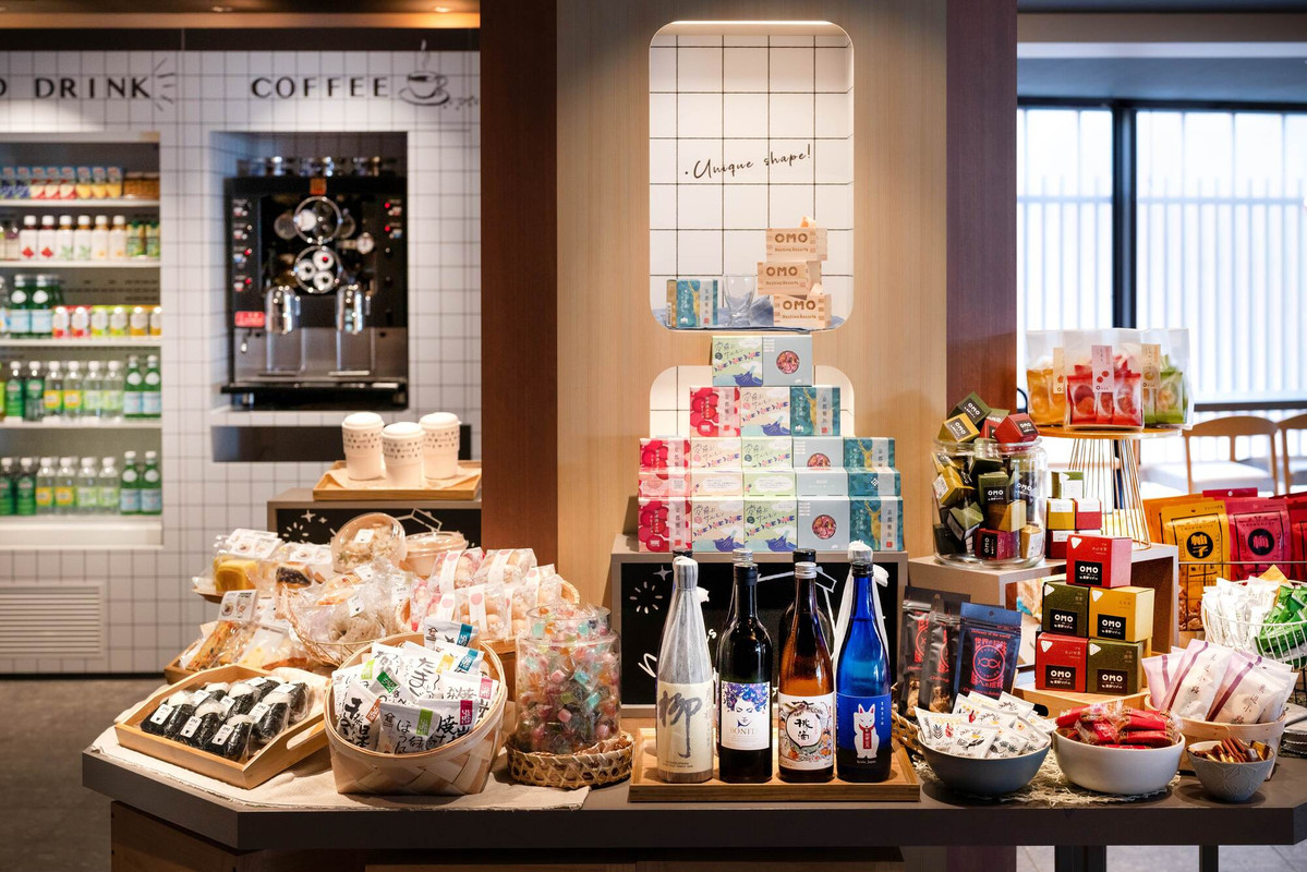 OMO Food & Drink Station