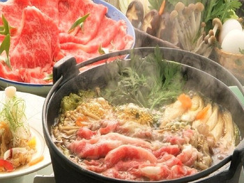 堂々とした総欅造りの長屋門が目印3918146