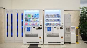 自動販売機 / 10