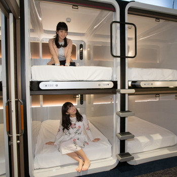 1.女心がくすぐられるカプセルホテル「キャビン＆ラウンジ ハイランドステーションイン」3515365