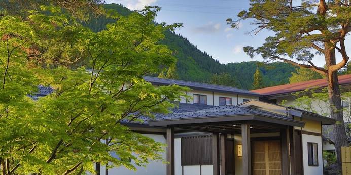 秋の宮温泉郷 湯けむりの宿 稲住温泉（秋田県 旅館） / 1