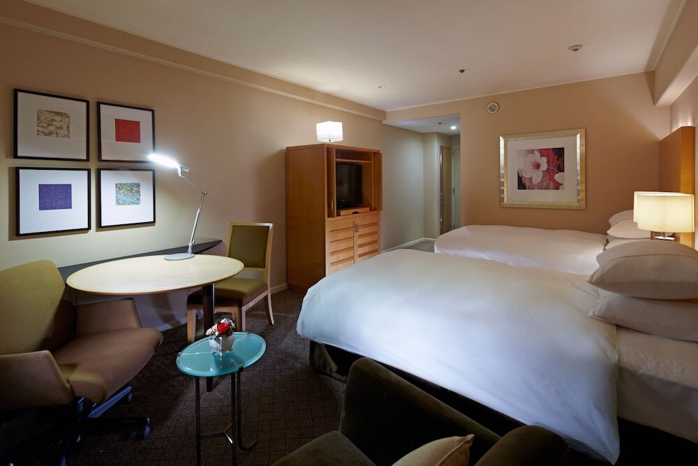 プールやスパで優雅なステイを4289751