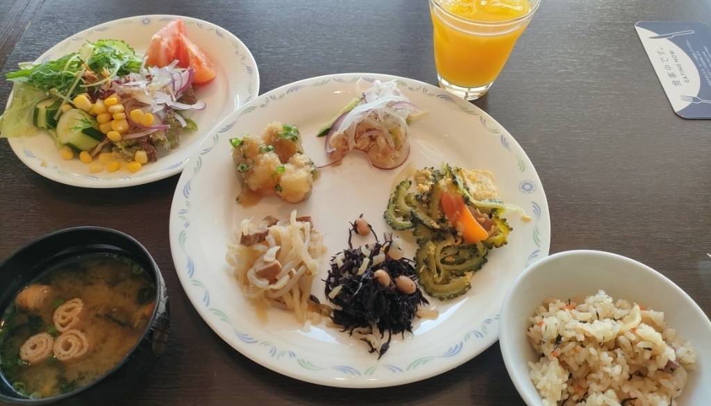 朝食ビュッフェ / 2