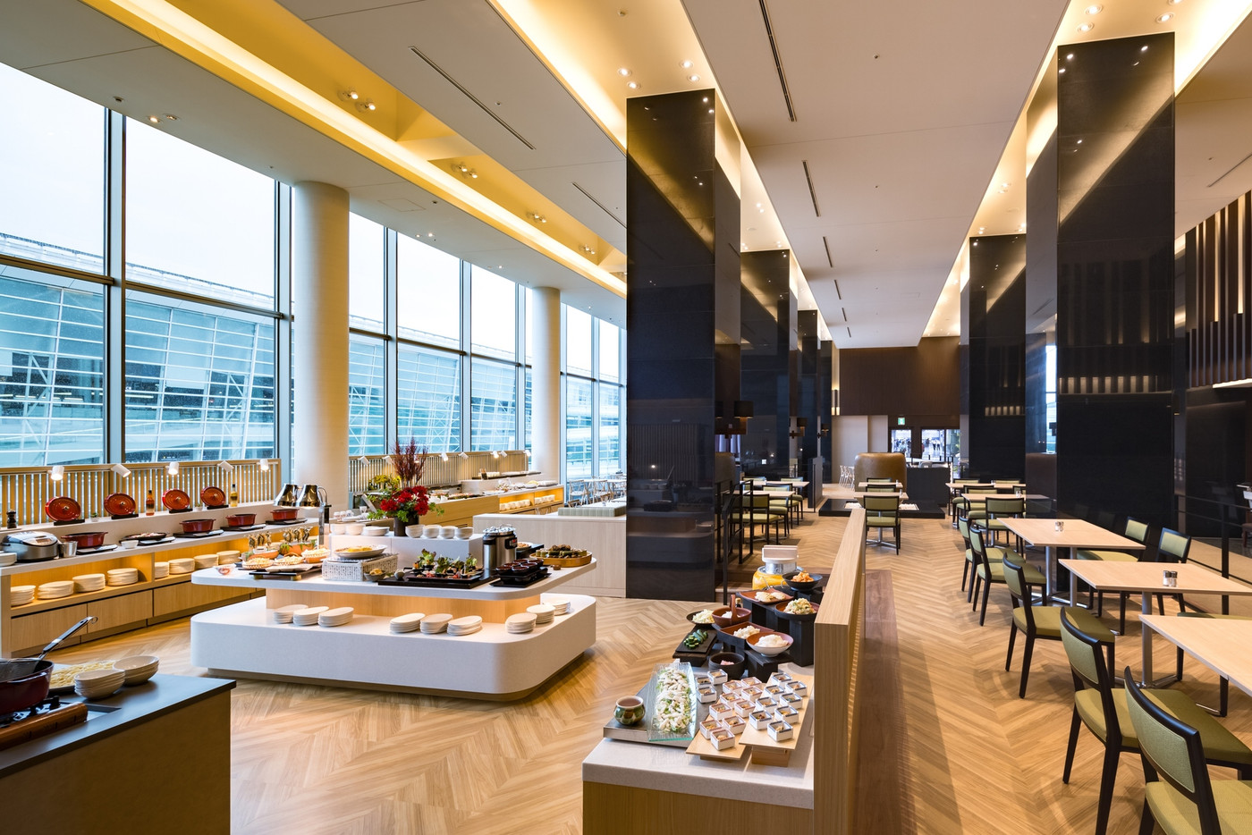 1.チェックインカウンターまで約130ｍ！「中部国際空港セントレアホテル」3353479