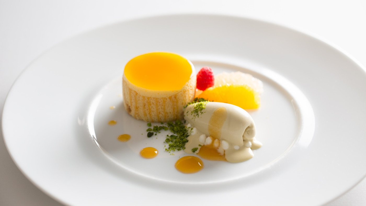 目にも鮮やかなメニューに感動3506297