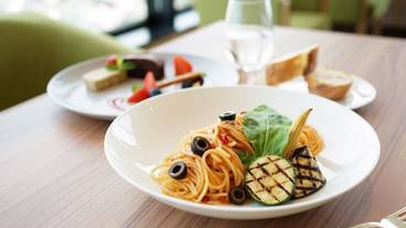 食事・飲み物 / 22