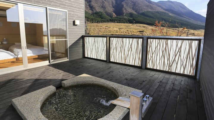 どのお部屋にするか迷う…!洗練された高原リゾート3543645