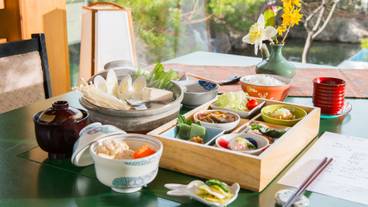 月見亭　朝食 / 10