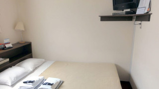 セミダブルルーム