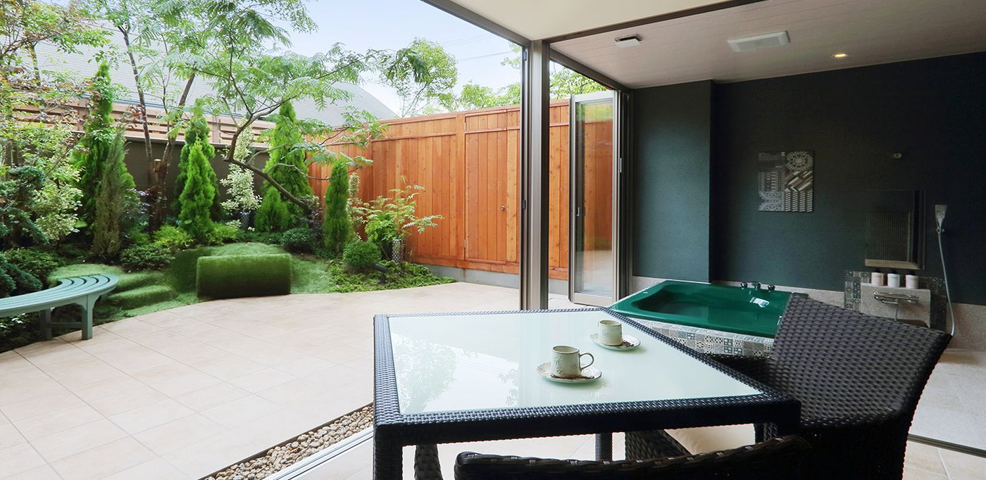 愛犬と一緒に温泉旅♪ペットも泊まれる全室露天風呂付きの宿4272180