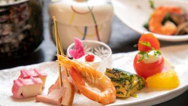 食事・飲み物 / 10