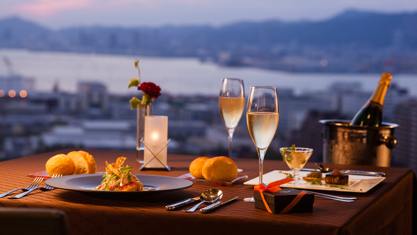 8つの個性的なレストラン&バーでナイトタイムを満喫3406318