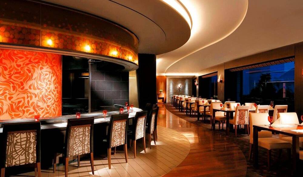 舞浜Teppanyaki+ / 1