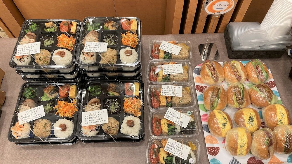 朝食ビュッフェ