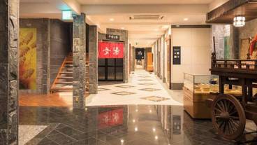 施設内の設備 / 1