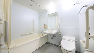 ユニバーサルツインルーム 禁煙 (2名利用)