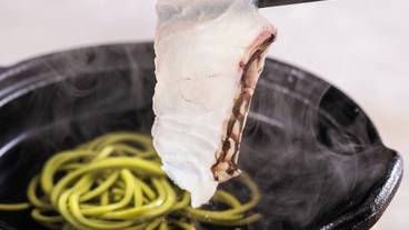 食事・飲み物 / 26