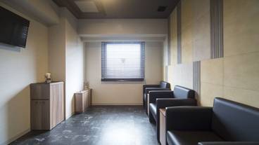 ロビー応接スペース / 8