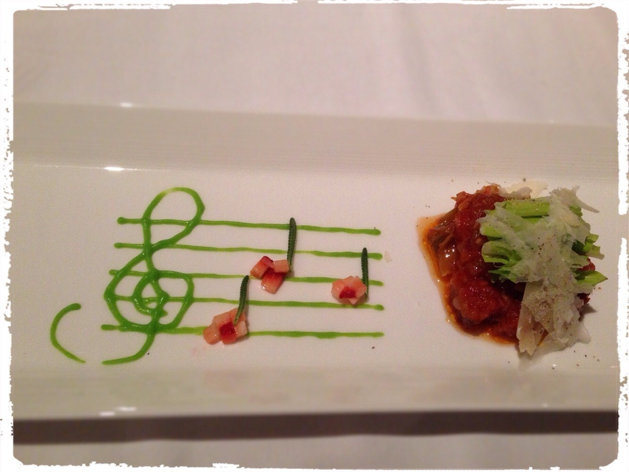 度肝を抜くような、創作的な料理3959114