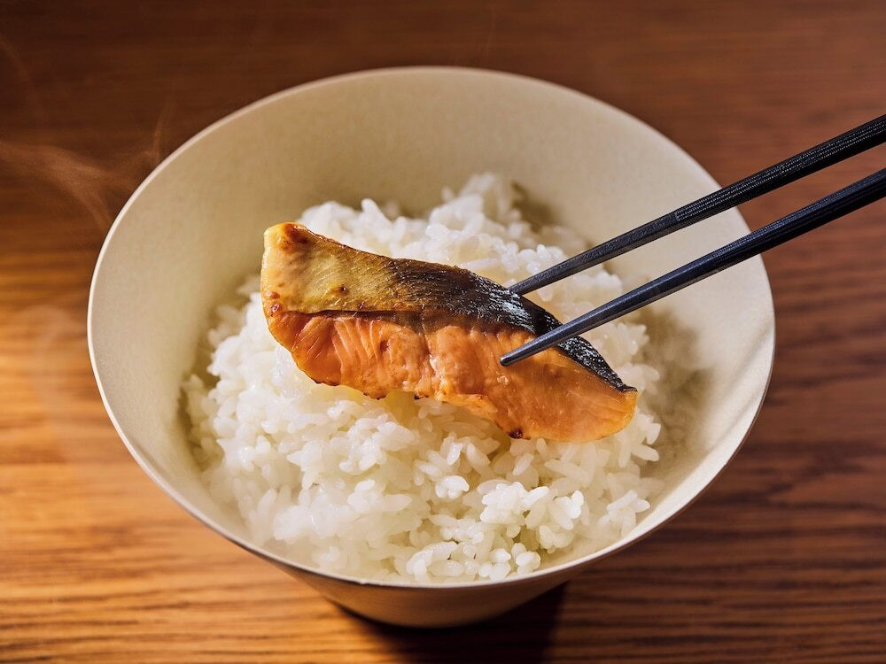 朝食